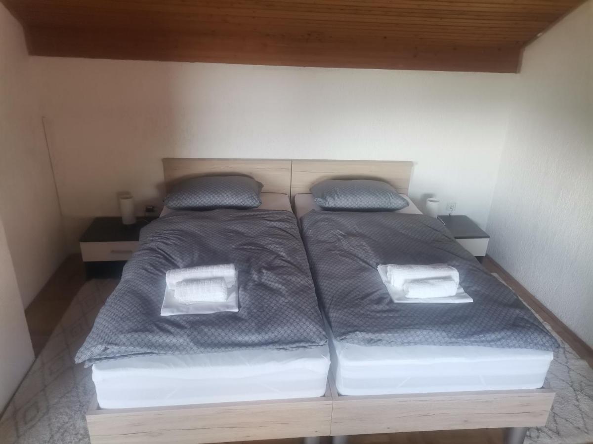 Apartman Sipa Б'єловар Екстер'єр фото